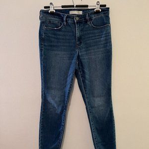 Athleta Sculptek Skinny Jeans, Size 10